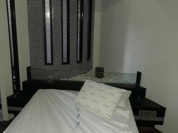 Platinum Hotel : photo 3 de la chambre suite deluxe avec baignoire spa