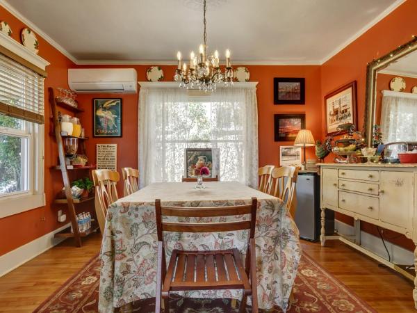 Hillcrest House Bed & Breakfast : photo 7 de la chambre chambre lit queen-size 