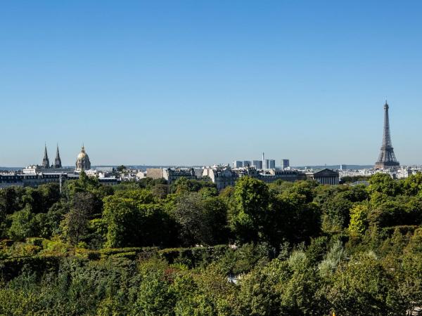 Hôtel Brighton - Esprit de France : photo 4 de la chambre chambre double deluxe - vue sur paris