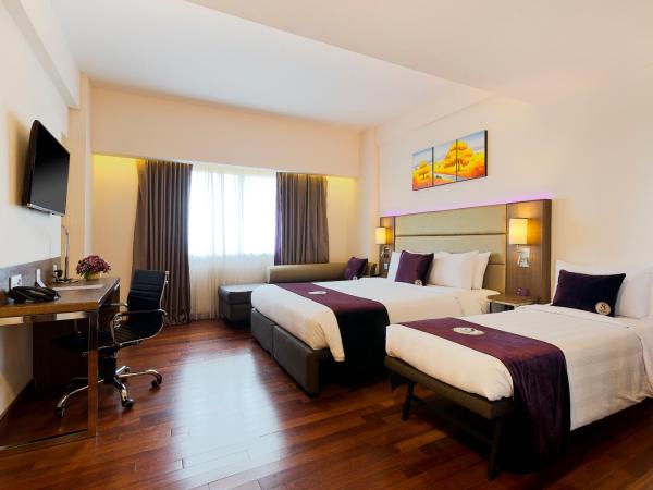 Satoria Hotel Yogyakarta - CHSE Certified : photo 4 de la chambre chambre deluxe