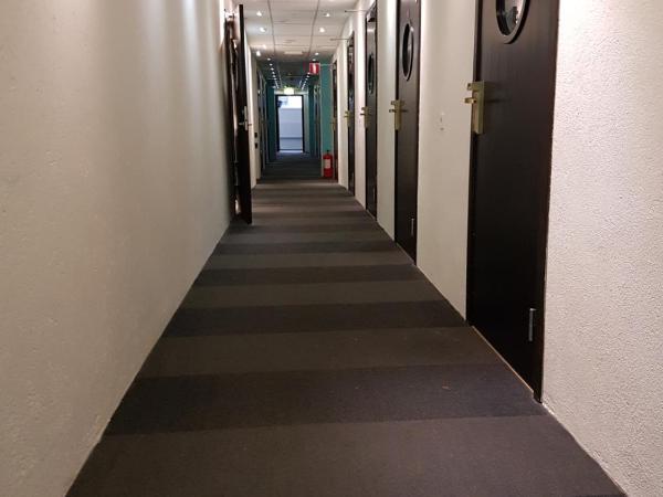 Vandrarhem Uppsala Centralstation : photo 4 de la chambre chambre simple avec salle de bains privative