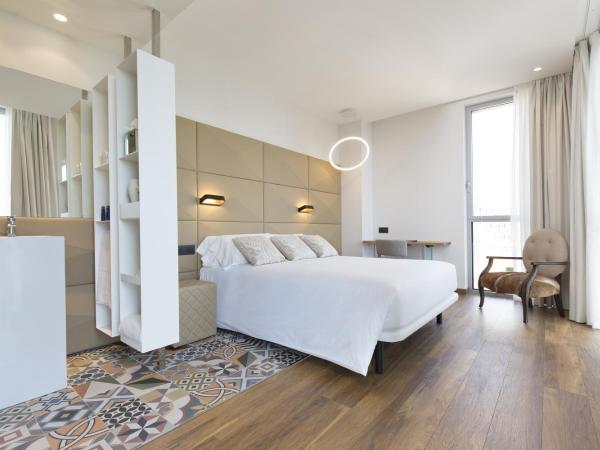 Hotel SB Glow 4 Sup : photo 3 de la chambre chambre double ou lits jumeaux