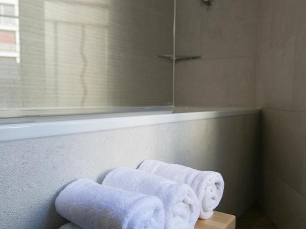 Hotel de Neuville Arc de Triomphe : photo 2 de la chambre chambre lit king-size supérieure