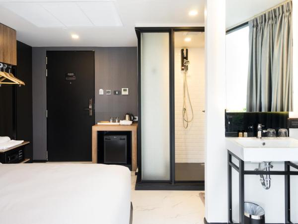 STAY Hotel BKK : photo 7 de la chambre corner suites