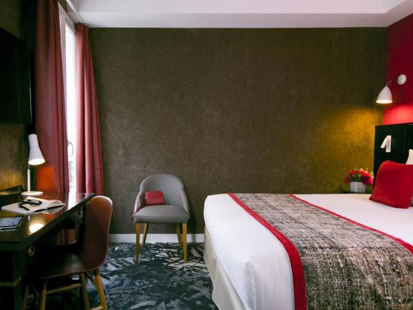 Hotel de Neuville Arc de Triomphe : photo 6 de la chambre chambre lit king-size supérieure