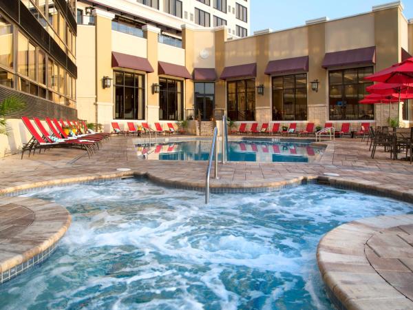 Plaza Suites On International Drive Near Universal Studios : photo 1 de la chambre suite 1 chambre lit king-size de luxe sans frais de service - vue sur ville