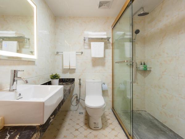 Guangzhou Compass Hotel : photo 3 de la chambre chambre lit queen-size