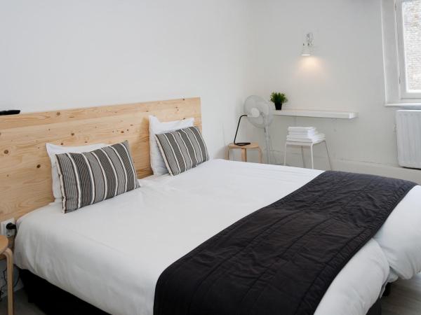 Hotel Beez : photo 3 de la chambre chambre lits jumeaux basique