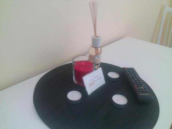 Jualis Guest House : photo 5 de la chambre grande chambre double