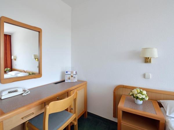Danubius Hotel Annabella : photo 3 de la chambre chambre double standard avec balcon 