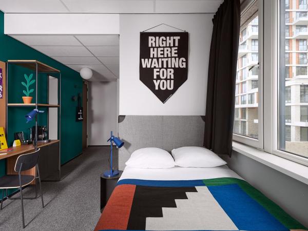 The Social Hub Amsterdam West : photo 3 de la chambre chambre double deluxe