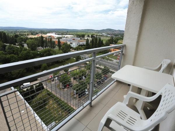 Danubius Hotel Marina : photo 7 de la chambre suite avec balcon et climatisation
