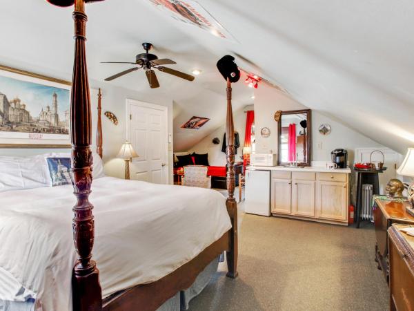 Chez Palmiers B&B : photo 2 de la chambre suite lit queen-size deluxe