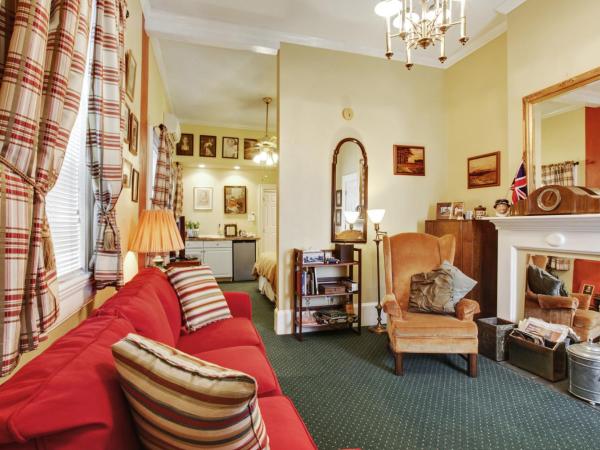 Chez Palmiers B&B : photo 7 de la chambre suite lit queen-size deluxe