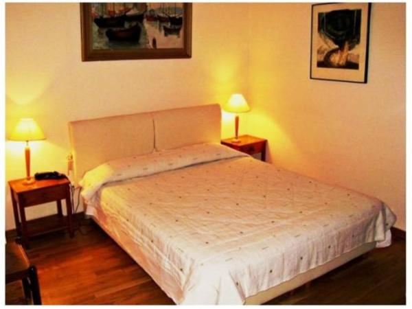 Art Gallery Hotel : photo 7 de la chambre chambre double ou lits jumeaux