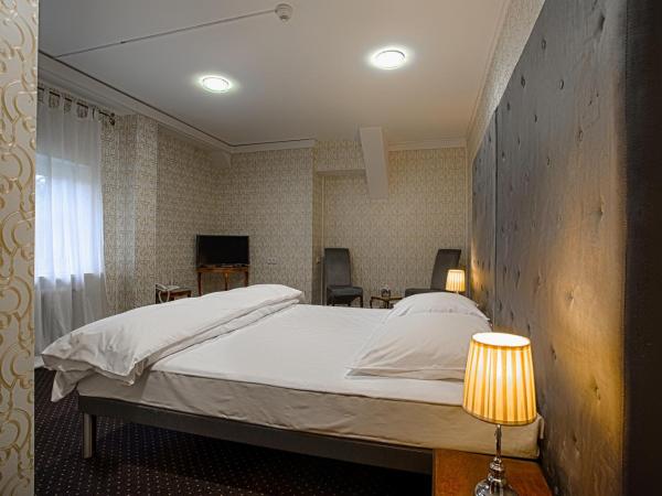 Matejki 8 : photo 4 de la chambre chambre double avec lit king-size