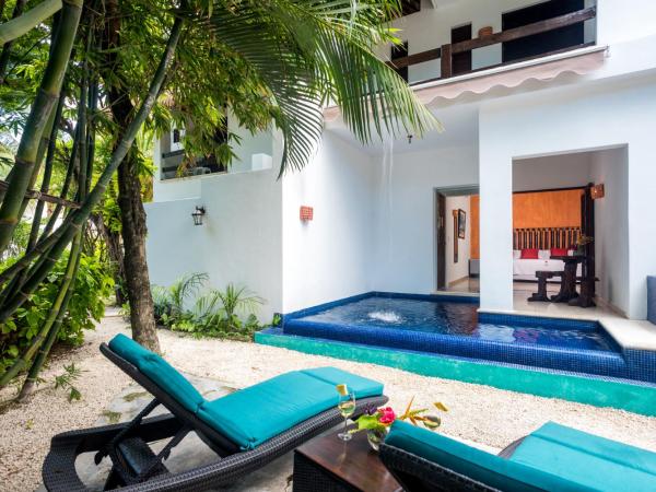 Villas El Encanto Cozumel : photo 2 de la chambre suite de luxe avec piscine privée
