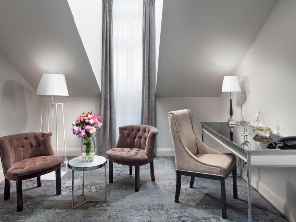 Wyndham Grand Krakow Old Town : photo 1 de la chambre chambre deluxe avec 2 lits simples - non-fumeurs