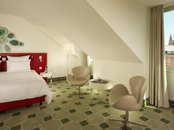 HYPERION Hotel Dresden Am Schloss : photo 3 de la chambre chambre deluxe double ou lits jumeaux