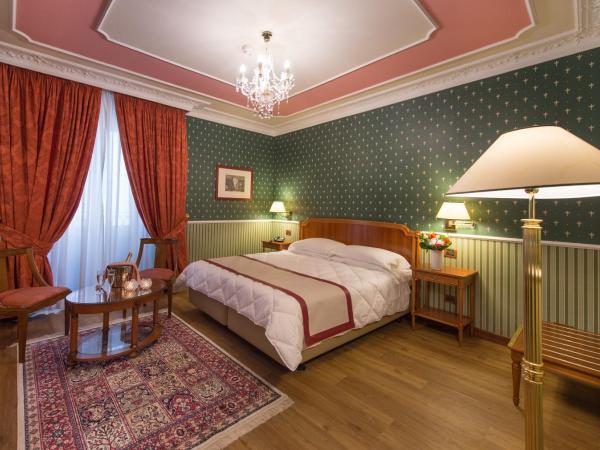 Strozzi Palace Hotel : photo 9 de la chambre chambre double