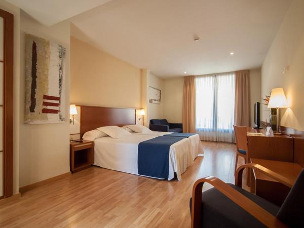 Hotel RH Sorolla Centro : photo 4 de la chambre chambre double de luxe avec terrasse (2 adultes)