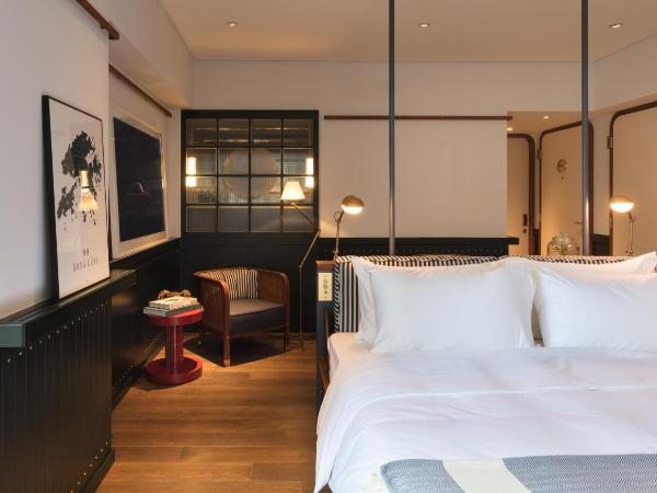 The Fleming Hong Kong : photo 5 de la chambre chambre lit king-size très spacieuse