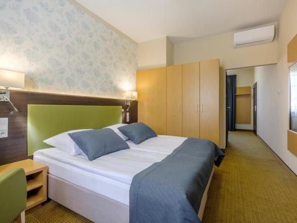 Hotel Reytan : photo 3 de la chambre chambre double