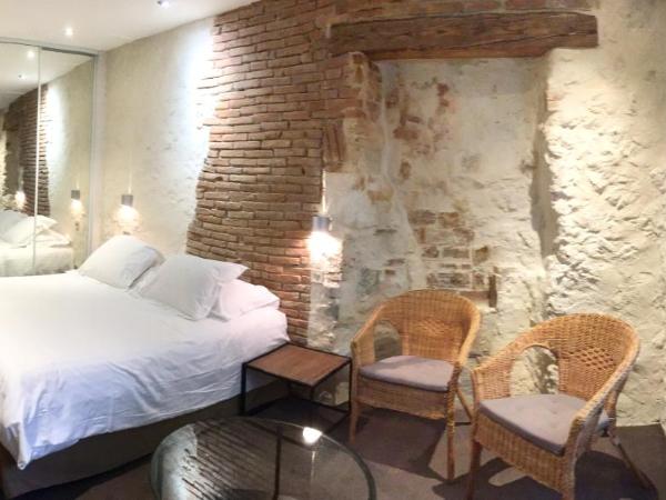 Hotel de la Couronne : photo 3 de la chambre chambre lit queen-size