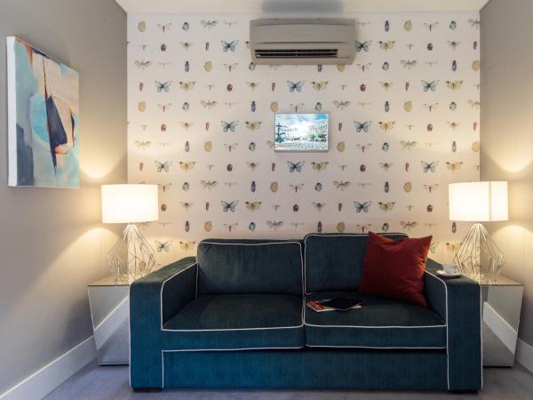 Dear Lisbon - Gallery House : photo 10 de la chambre suite avec terrasse