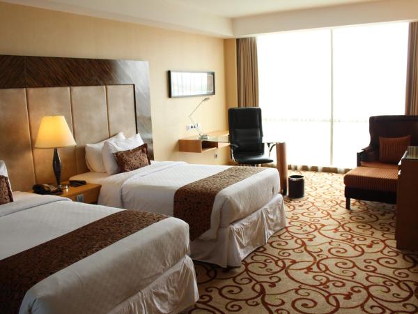 Wyndham Surabaya : photo 5 de la chambre chambre lits jumeaux de luxe - non-fumeurs