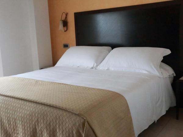 Hotel Du Soleil : photo 1 de la chambre chambre double standard