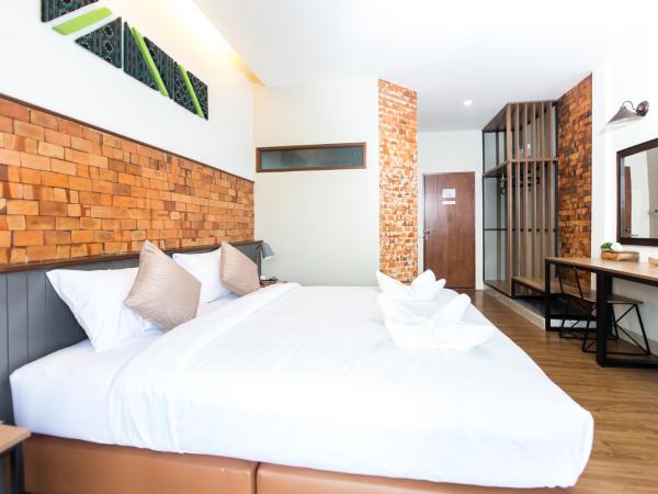 The Old City Wall Inn : photo 2 de la chambre chambre double ou lits jumeaux supérieure avec vue sur ville