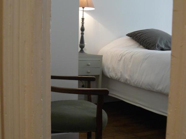 La Cour du 5ème - Chambre d'hôtes : photo 10 de la chambre suite confort