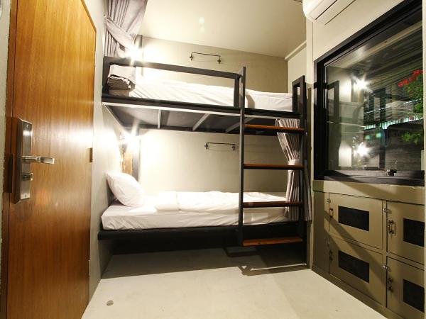 Here Hostel Bangkok : photo 4 de la chambre lit dans dortoir mixte de 6 lits