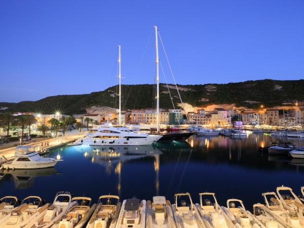 Hotel Centre Nautique : photo 5 de la chambre suite prestige - vue sur port