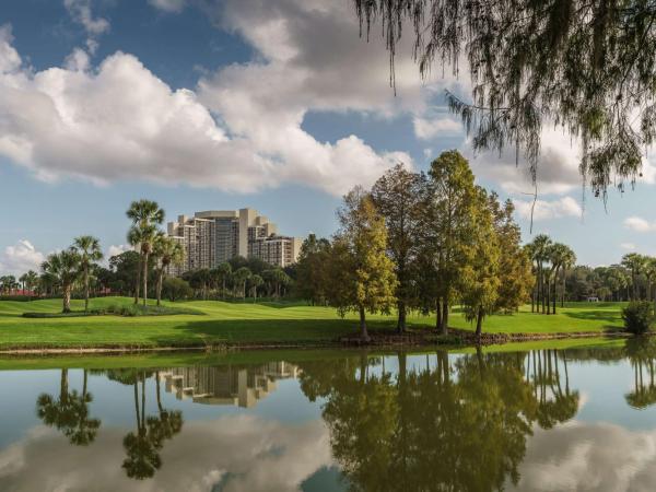 Hyatt Regency Grand Cypress Resort : photo 7 de la chambre chambre lit king-size - vue sur lac