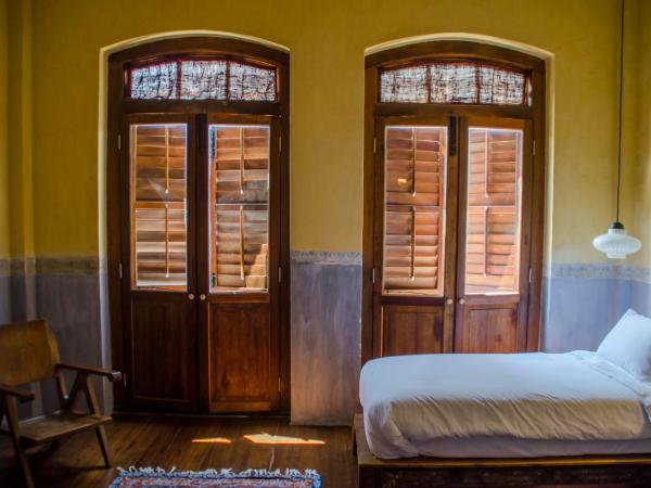 Ren I Tang Heritage Inn : photo 1 de la chambre chambre familiale