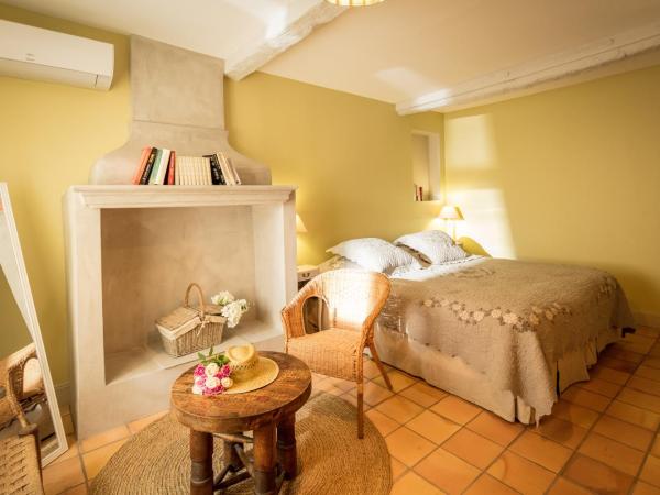 Château le Bouïs : photo 2 de la chambre chambre triple classique