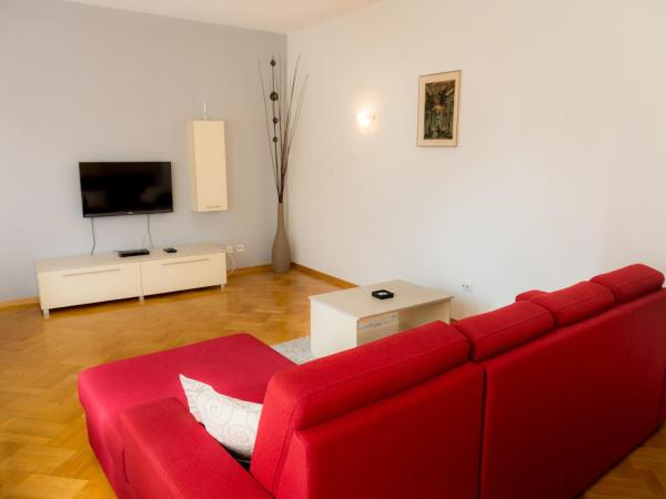 Hotel Academia : photo 2 de la chambre appartement 1 chambre avec terrasse