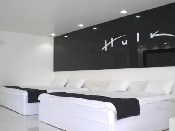 Hotel Hulk : photo 9 de la chambre chambre familiale supérieure