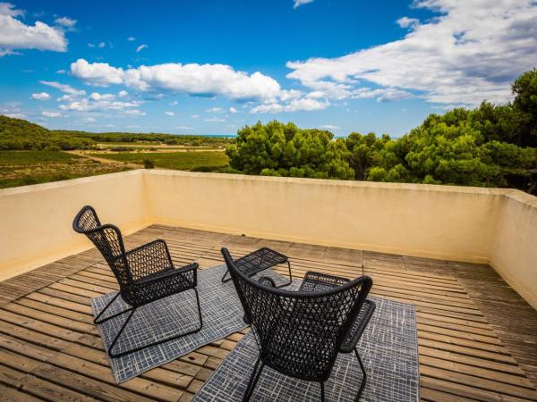 Château le Bouïs : photo 10 de la chambre suite avec terrasse - vue sur mer