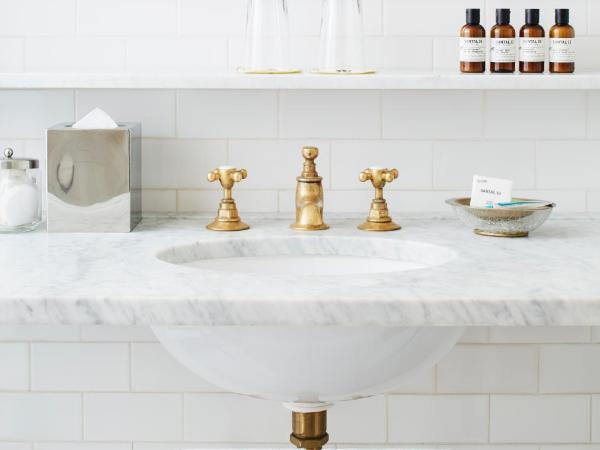 The Bowery Hotel : photo 3 de la chambre chambre lit queen-size