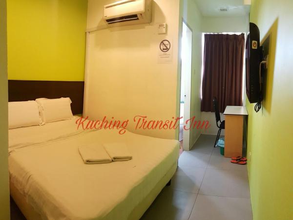 Kuching Transit Inn : photo 2 de la chambre double room (with window)