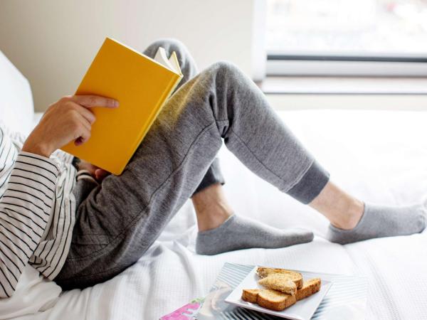 Hyatt Place Edmonton West : photo 7 de la chambre chambre lit king-size avec canapé-lit