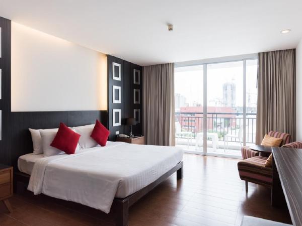 Hotel J Pattaya : photo 1 de la chambre chambre familiale