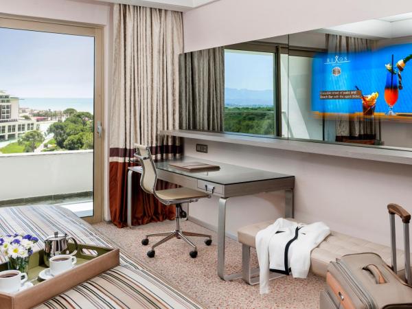 Rixos Premium Belek - The Land of Legends Access : photo 5 de la chambre suite supérieure - vue sur mer