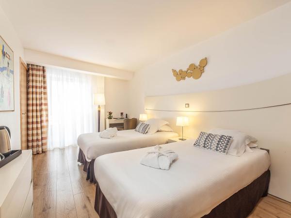 Hôtel Montaigne & Spa : photo 4 de la chambre chambre double ou lits jumeaux classique avec accès gratuit au spa