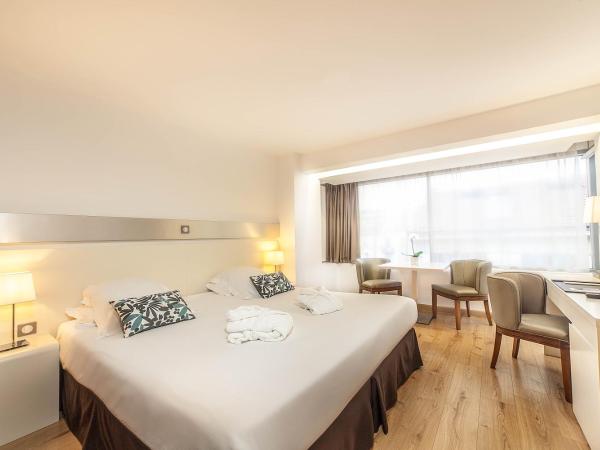 Hôtel Montaigne & Spa : photo 3 de la chambre chambre double de luxe avec accès gratuit au spa