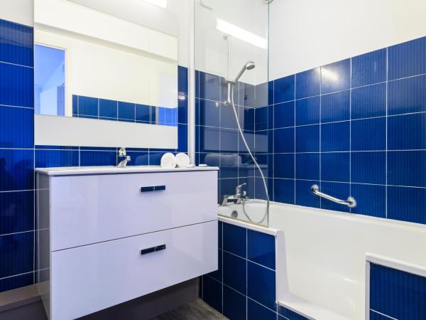 Résidence Espace Thermal : photo 6 de la chambre studio lit king-size