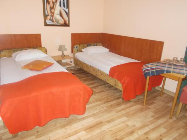 Motel Rezydent : photo 5 de la chambre chambre lits jumeaux standard